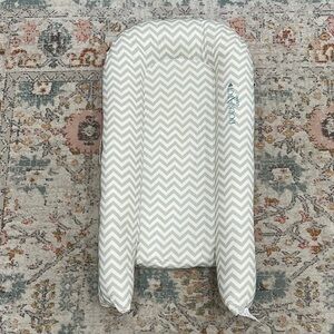 DockATot Grand, 2 Covers and Tote